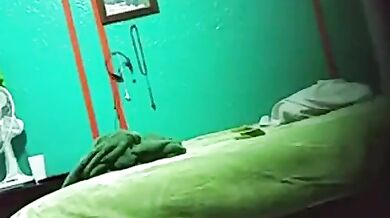 Kothe wali madam randi chudwa video banaya